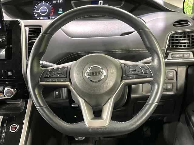 NISSAN SERENA  S-HYBRID 4WD 2016 Image 31