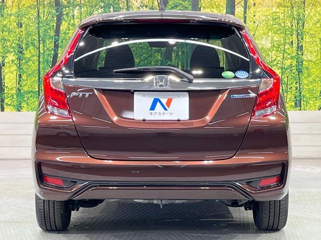 HONDA FIT HYBRID 2018 Image 31