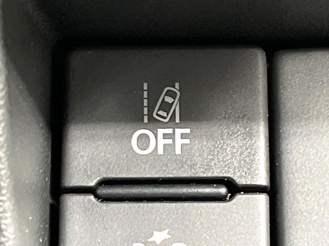 SUZUKI JIMNY NOMADE 2025 Image 31