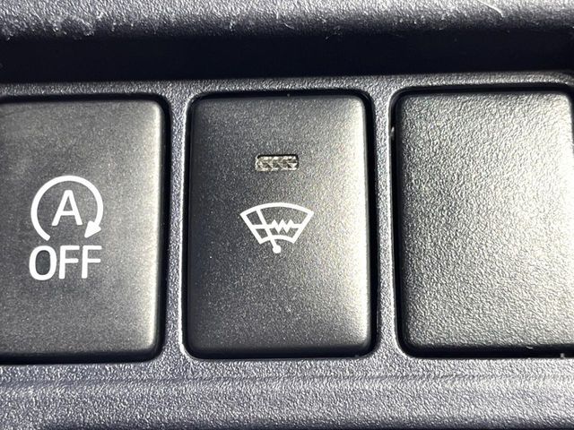 TOYOTA VOXY 4WD 2015 Image 31