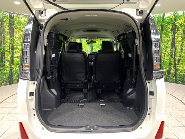 TOYOTA VOXY 4WD 2015 Image 31