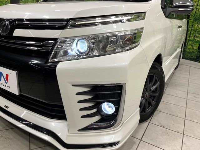 TOYOTA VOXY 4WD 2015 Image 31