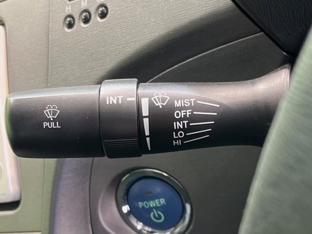 TOYOTA PRIUS 2014 Image 31