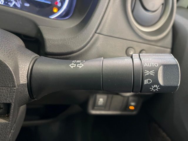 NISSAN NOTE 2015 Image 31