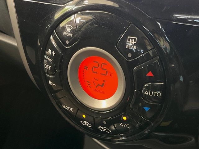 NISSAN NOTE 2015 Image 31