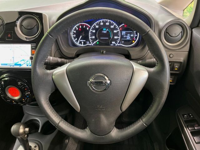 NISSAN NOTE 2015 Image 31