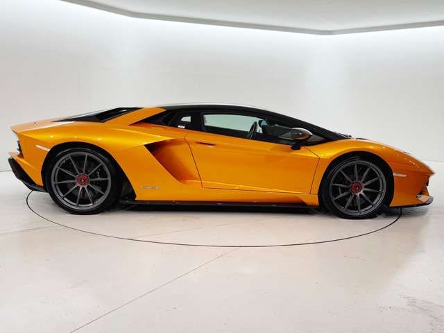 LAMBORGHINI AVENTADO 2017 Image 31