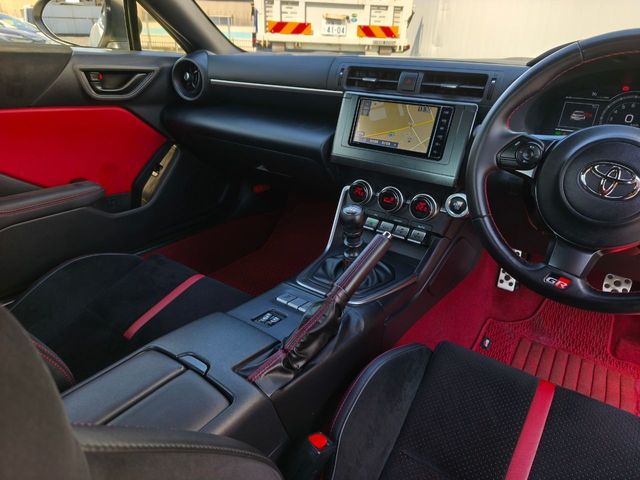 TOYOTA GR86 2022 Image 31