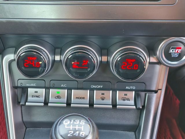 TOYOTA GR86 2022 Image 31