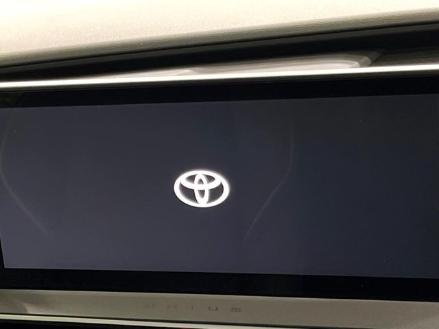 TOYOTA PRIUS 4WD 2023 Image 31