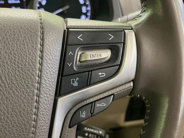 TOYOTA LANDCRUISER PRADO 2022 Image 31