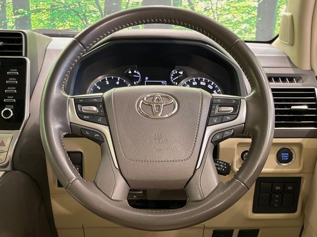 TOYOTA LANDCRUISER PRADO 2022 Image 31
