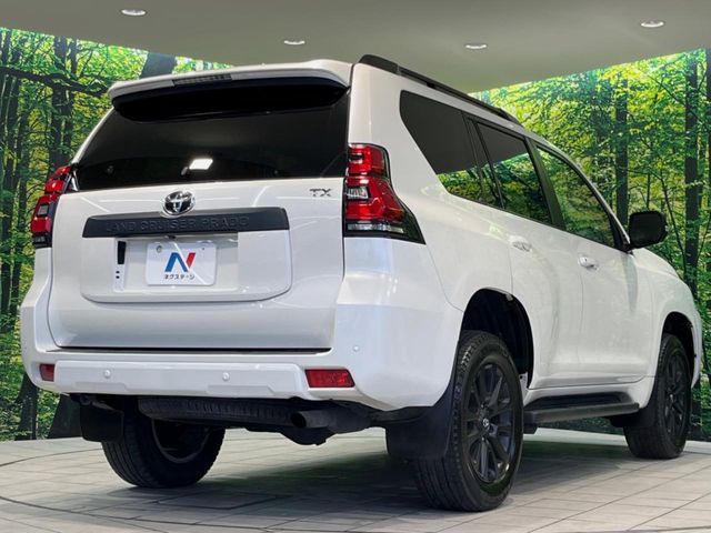 TOYOTA LANDCRUISER PRADO 2022 Image 31
