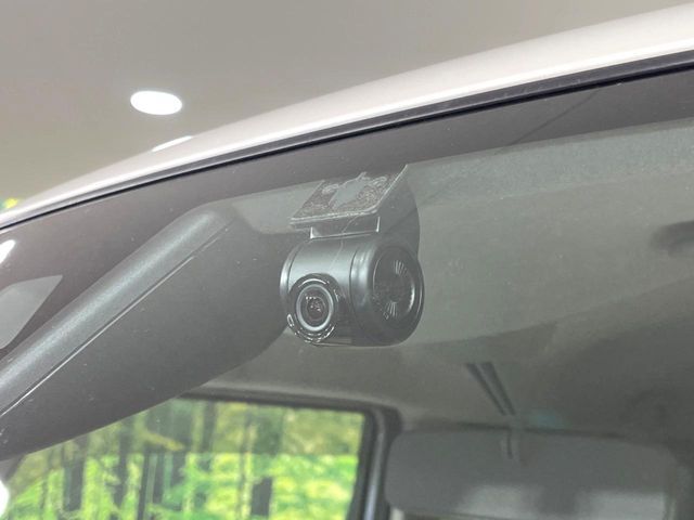 DAIHATSU MOVE CANBUS 4WD 2019 Image 31