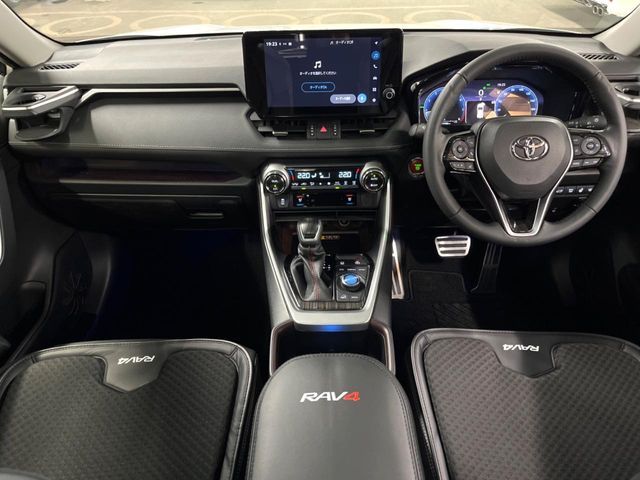 TOYOTA RAV4 4WD 2024 Image 31