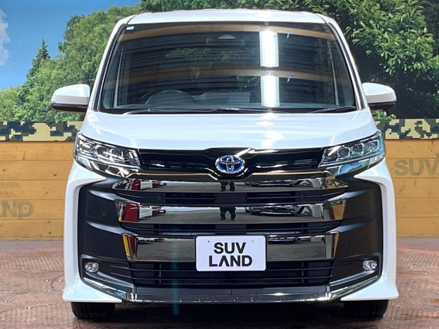 TOYOTA NOAH HYBRID 2023 Image 31