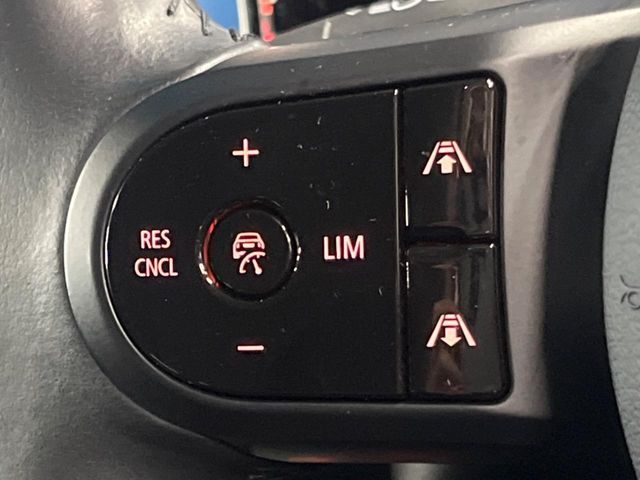 BMW MINI COOPER D 2023 Image 31