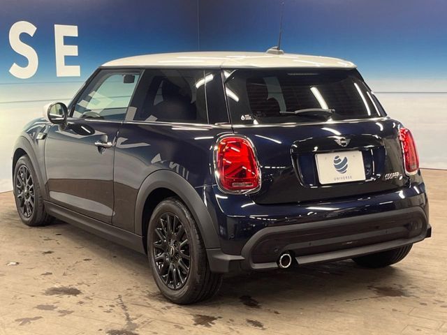 BMW MINI COOPER D 2023 Image 31