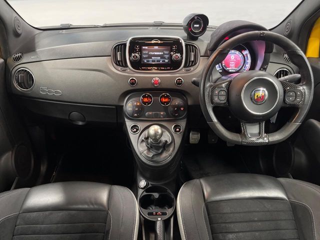 FIAT ABARTH 595 2017 Image 31