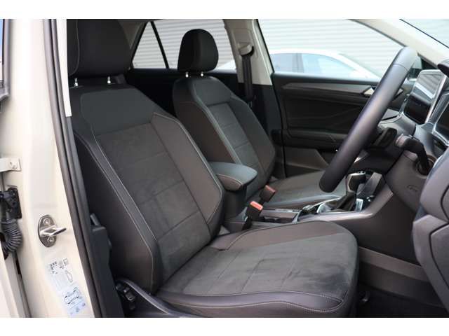 VOLKSWAGEN T-ROC 2025 Image 31