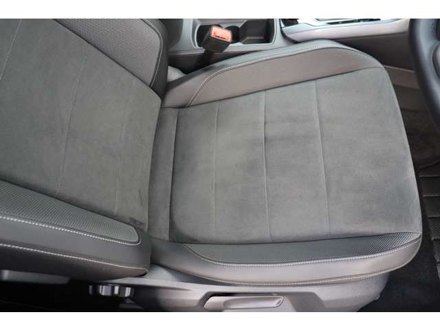 VOLKSWAGEN T-ROC 2025 Image 31