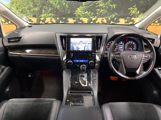 TOYOTA VELLFIRE 2015 Image 31