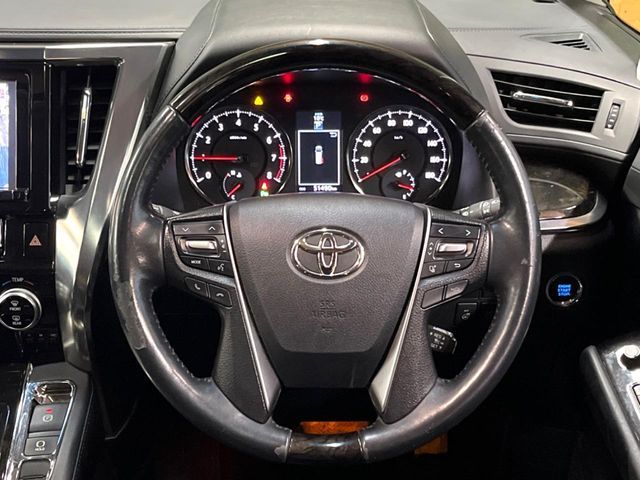 TOYOTA VELLFIRE 2015 Image 31