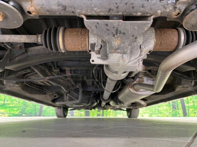 HONDA N BOX CUSTOM 4WD 2020 Image 31