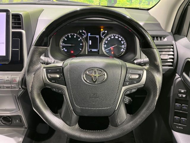 TOYOTA LANDCRUISER PRADO 2019 Image 31