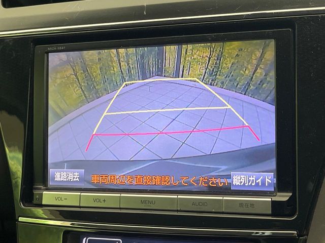 TOYOTA PRIUS ALPHA 2015 Image 31