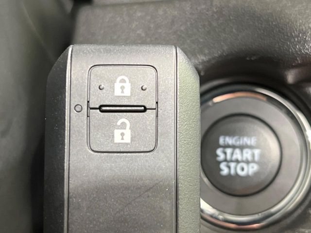 SUZUKI JIMNY NOMADE 2025 Image 31