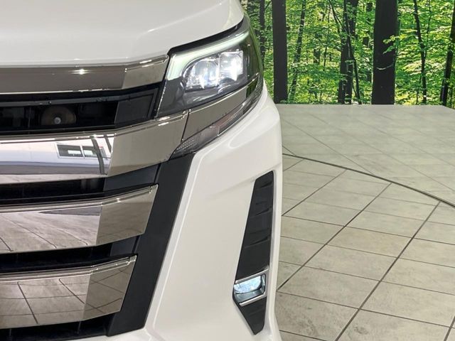 TOYOTA NOAH 4WD 2019 Image 31