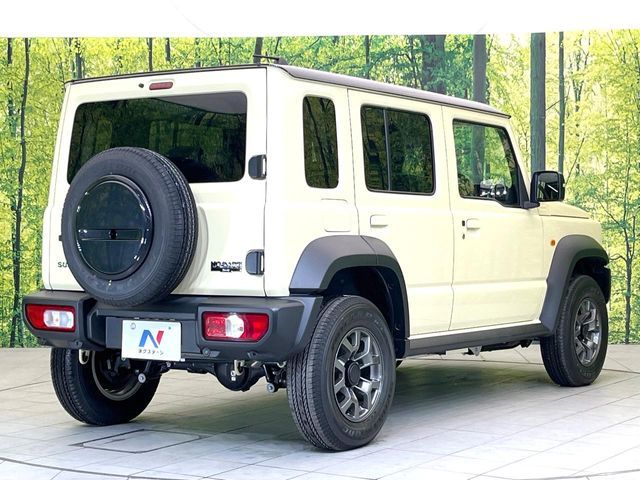 SUZUKI JIMNY NOMADE 2025 Image 31