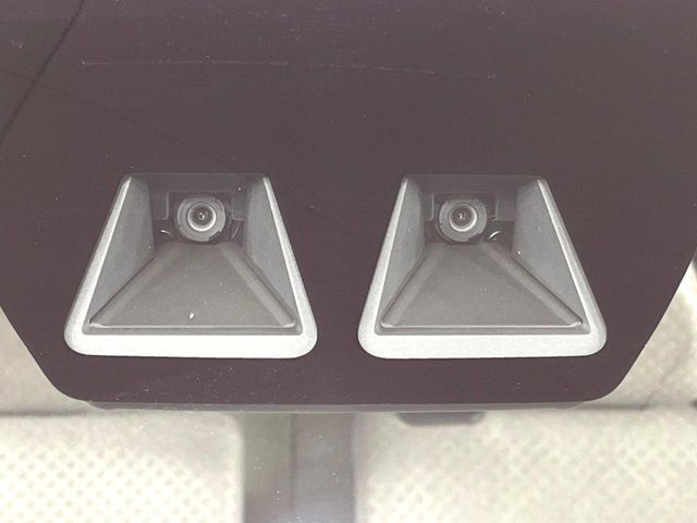 DAIHATSU TANTO 4WD 2023 Image 31