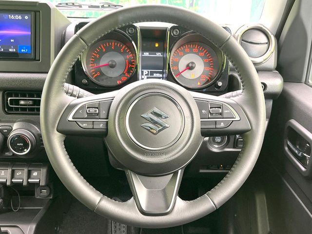 SUZUKI JIMNY NOMADE 2025 Image 31