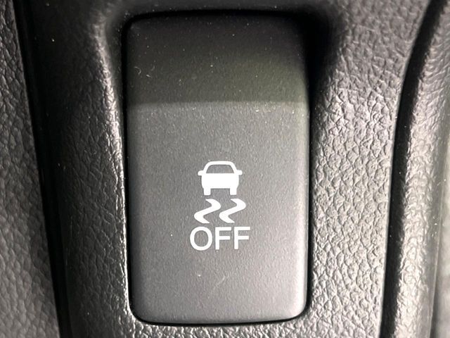 HONDA N BOX 4WD 2015 Image 31