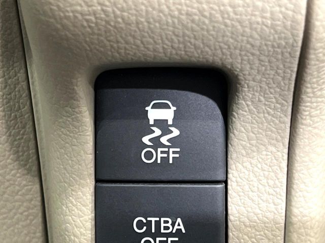 HONDA N BOX 4WD 2015 Image 31