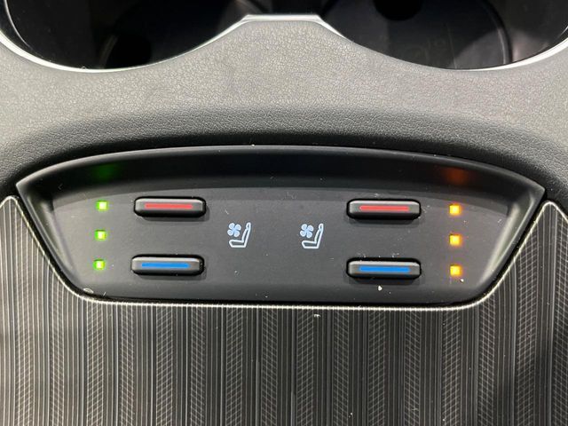 TOYOTA HARRIER 2WD 2021 Image 31