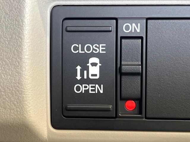 HONDA N BOX 2025 Image 31