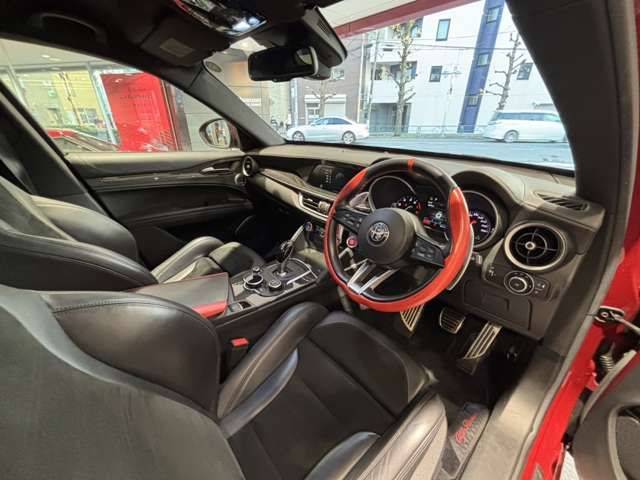 ALFAROMEO STELVIO 2019 Image 31