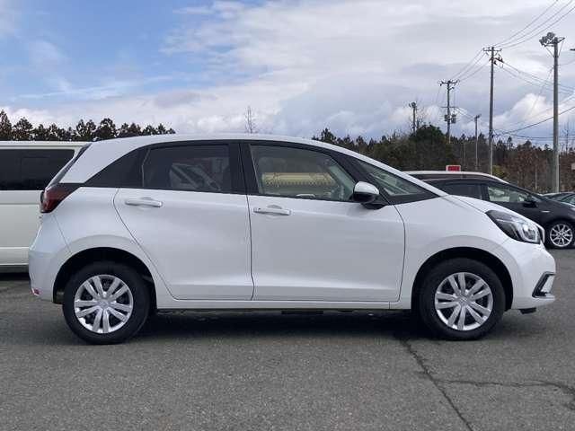 HONDA FIT E:HEV 4WD 2022 Image 31
