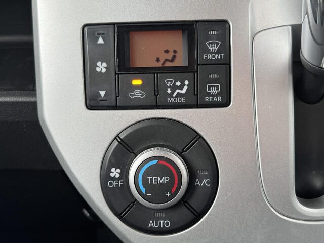 DAIHATSU WAKE 4WD 2015 Image 31