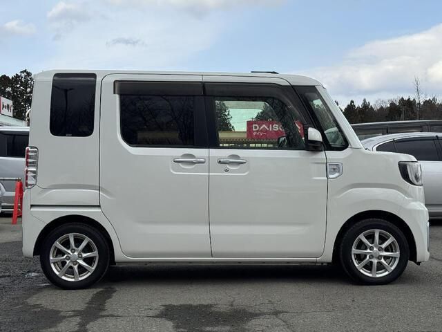 DAIHATSU WAKE 4WD 2015 Image 31