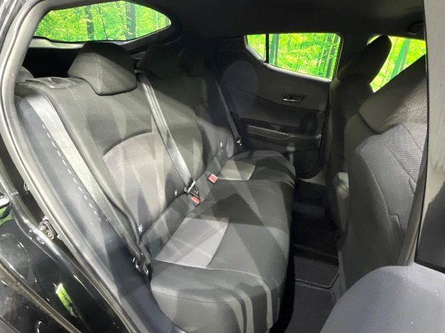 TOYOTA C-HR 4WD 2017 Image 31