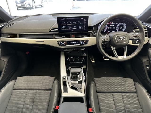 AUDI A4 AVANT 2023 Image 31