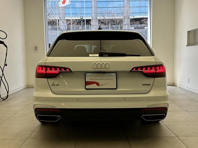 AUDI A4 AVANT 2023 Image 31