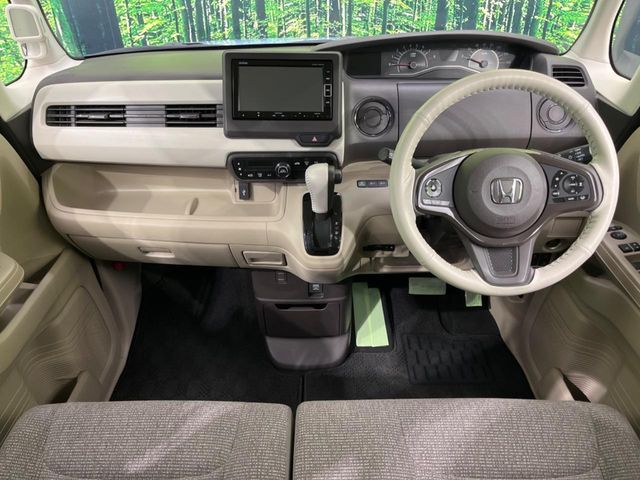 HONDA N BOX 2018 Image 31