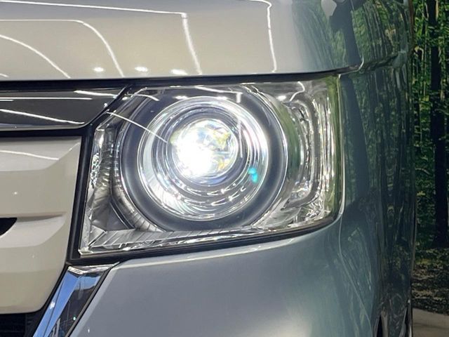 HONDA N BOX 2018 Image 31