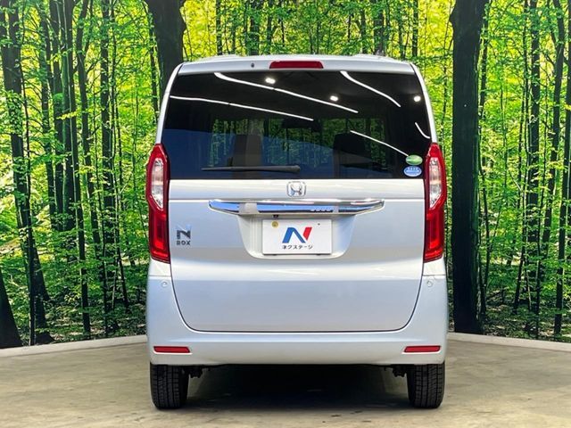 HONDA N BOX 2018 Image 31