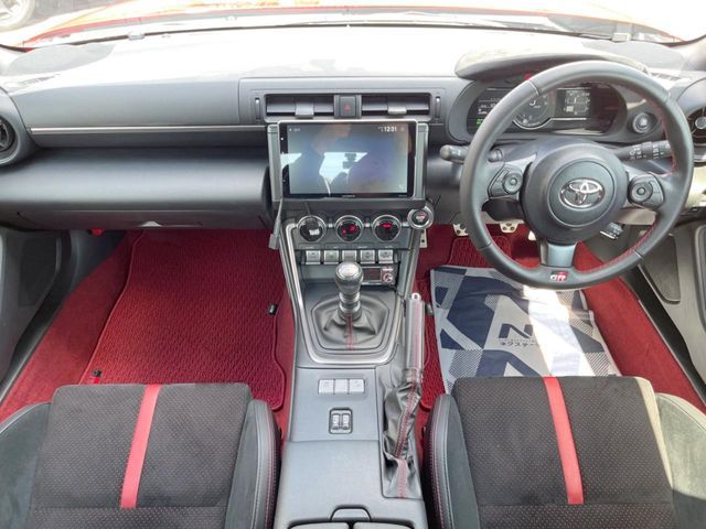 TOYOTA GR86 2023 Image 31